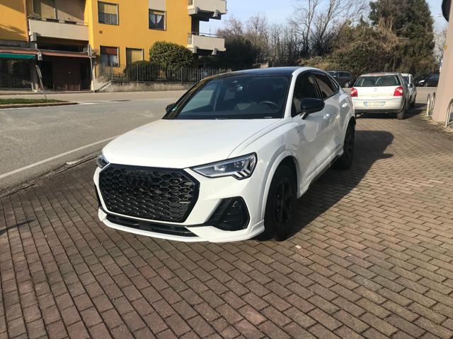 Audi Q3 1.5 IBRIDO-BENZ - S-LINE usato a BRIGA NOVARESE