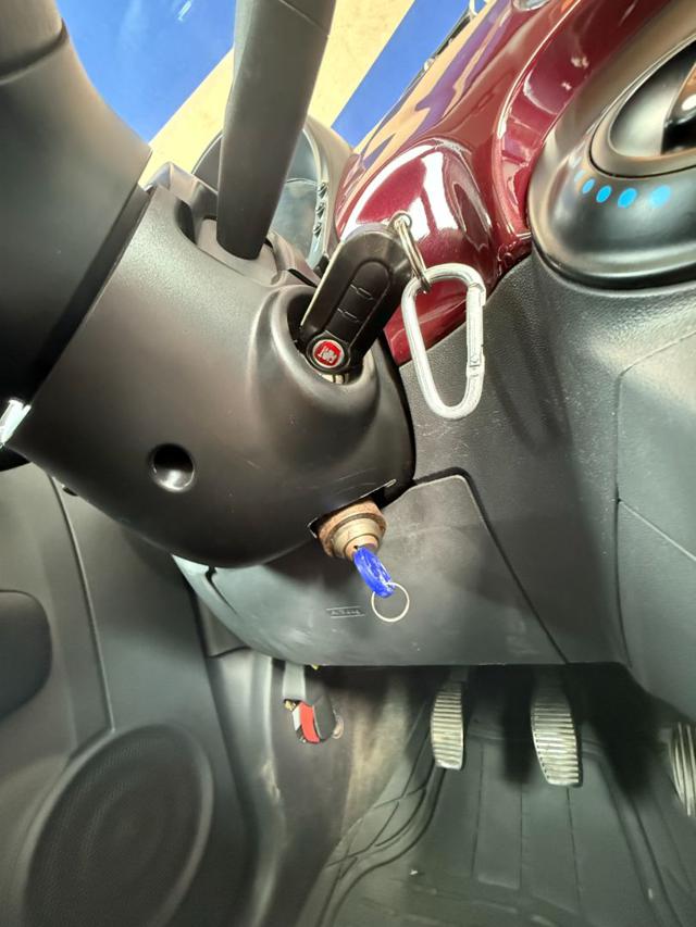 Fiat 500 1.3 Multijet 95 CV Lounge, del 2017, 130.902 km, in vendita a Taranto (TA)