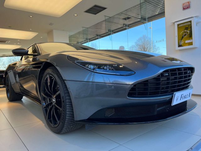 Aston Martin DB11 V12 AMR Coupè - foto 3 di 4