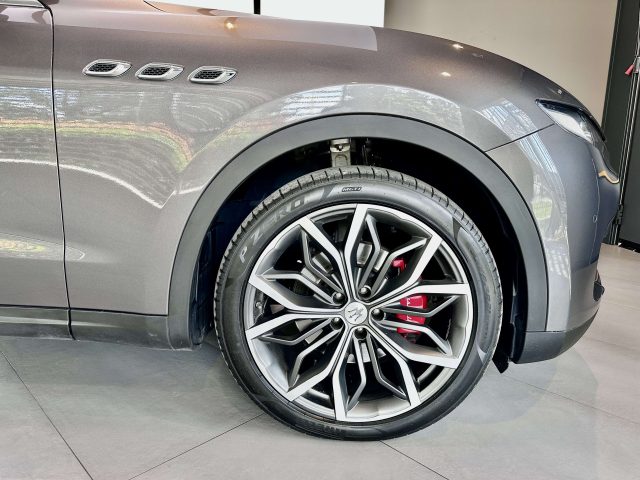 Maserati Levante V6 Diesel AWD 250 CV - foto 4 di 4