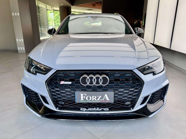 Audi RS4 Avant 2.9 tfsi quattro 450cv tiptronic - foto 2 di 4