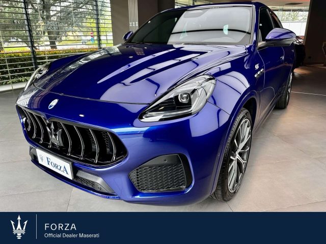 Maserati Grecale 2.0 mhev GT 250cv, Sport Pack, C. 21", Tel 360° usato a VENARIA REALE