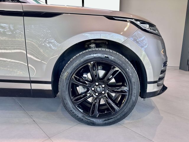 Land Rover Range Rover Velar 2.0d i4 mhev R-Dynamic SE 4wd 204cv auto - foto 4 di 4