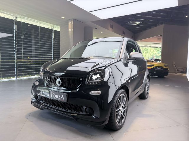 smart forTwo Fortwo II Brabus 109cv twinamic usato a VENARIA REALE