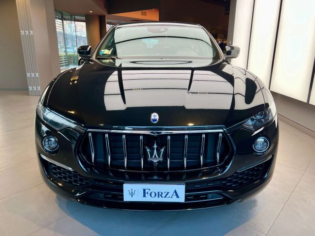 Maserati Levante 2.0 mhev GT 330cv auto - foto 2 di 4