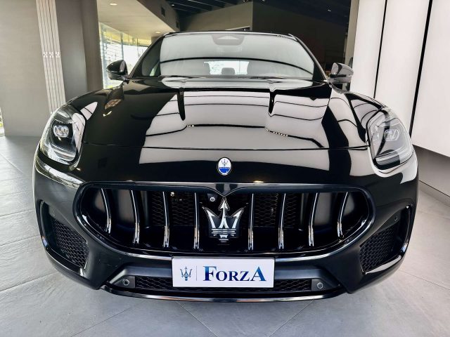 Maserati Grecale 2.0 mhev GT 250cv auto, Telecamera 360° - foto 2 di 4