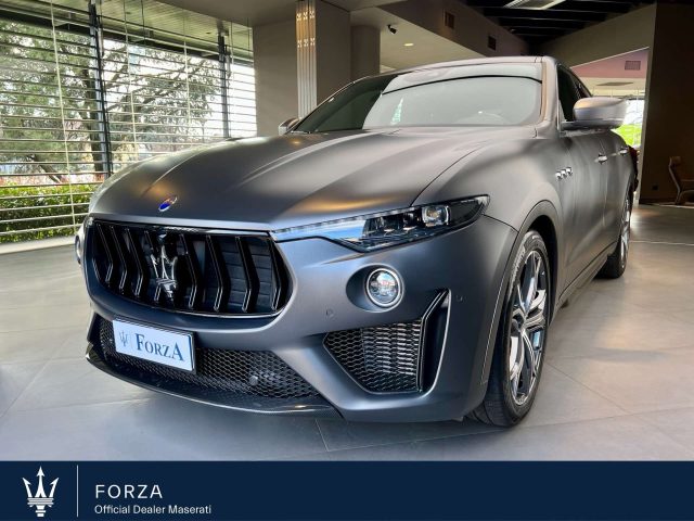 Maserati Levante Levante 3.8 V8 Trofeo 580cv auto usato a VENARIA REALE