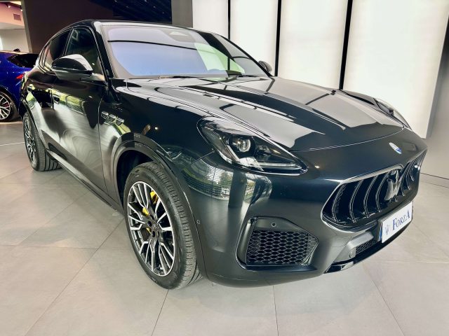 Maserati Grecale 2.0 mhev Modena 330cv auto, Telecamera 360°, - foto 3 di 4