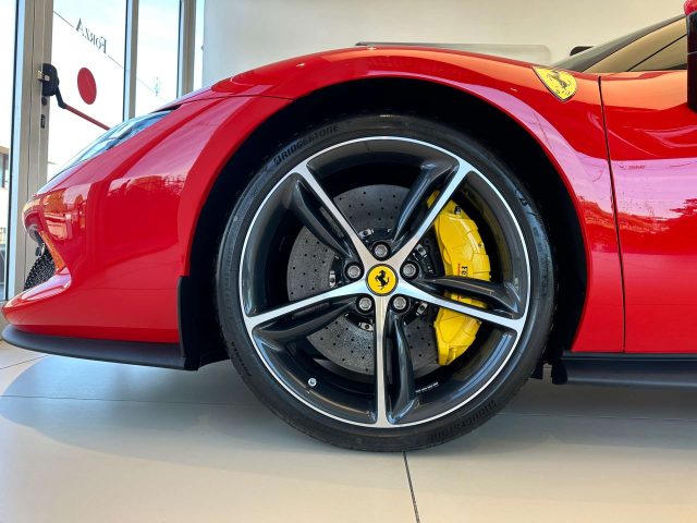 Ferrari 296 3.0 GTB - foto 4 di 4