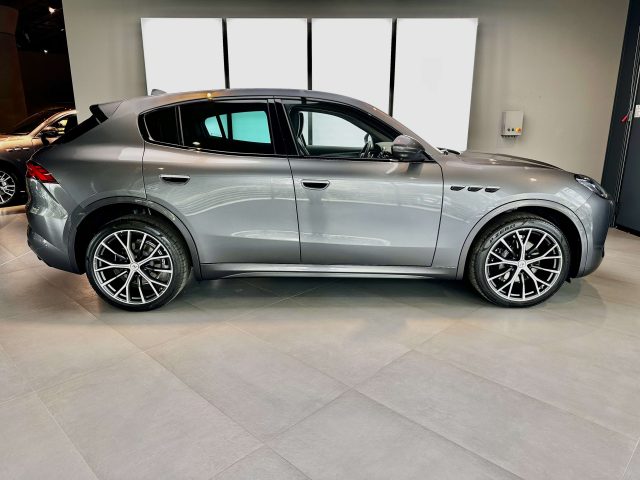 Maserati Grecale 2.0 mhev GT 300cv auto, Tel. 360°, Sport Pack - foto 4 di 4