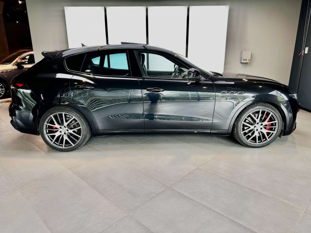 Maserati Levante 3.0 V6 Modena Ultima 430cv auto - foto 4 di 4