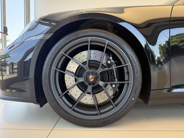 Porsche Targa 992.2 TARGA 4 GTS - foto 4 di 4
