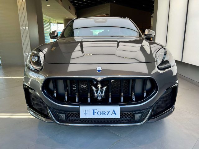 Maserati Grecale 3.0 V6 Trofeo 530cv auto - foto 2 di 4