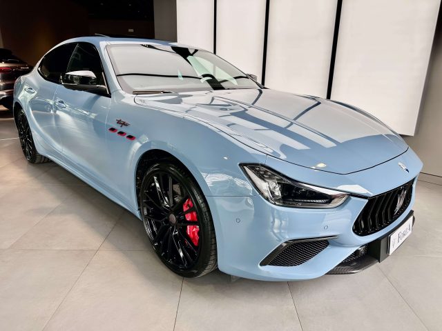 Maserati Ghibli 3.8 V8 Trofeo 580cv , Blu Denim , Tetto apribile - foto 3 di 4