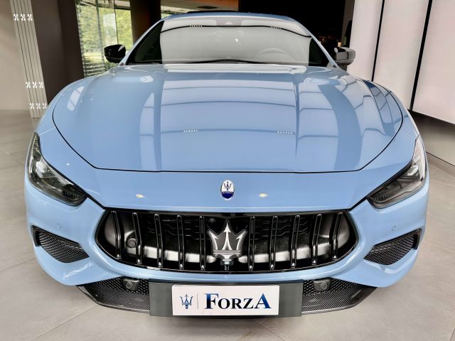 Maserati Ghibli 3.8 V8 Trofeo 580cv , Blu Denim , Tetto apribile - foto 2 di 4