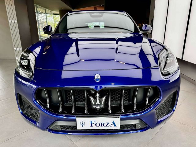 Maserati Grecale 2.0 mhev GT 250cv, Sport Pack, C. 21", Tel 360° - foto 2 di 4