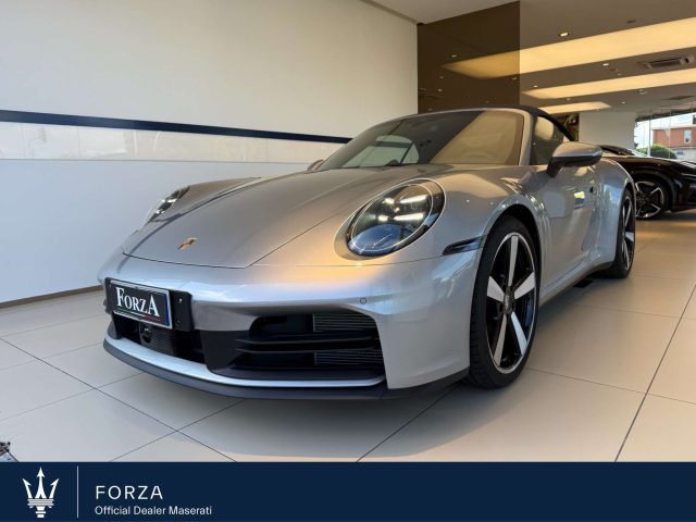 Porsche 992 Carrera Cabrio 911 Cabrio 3.0 Carrera 394cv auto usato a VENARIA REALE