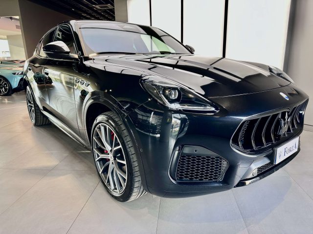 Maserati Grecale 2.0 mhev Modena 330cv auto, Cerchi 21",Pelle Rossa - foto 3 di 4