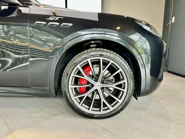 Maserati Grecale Grecale 2.0 mhev GT 300cv , C.21" , Sport pack , A - foto 4 di 4