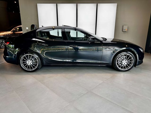 Maserati Ghibli 3.0 V6 Modena S 430cv awd, FULL Opt. + Pack Neriss - foto 4 di 4