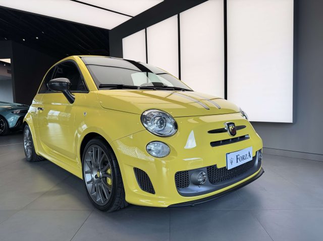 Abarth 695 695 1.4 t-jet Tributo Ferrari 180cv MTA 1-299 - foto 3 di 4