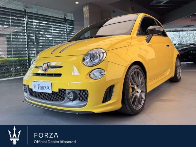 Abarth 695 695 1.4 t-jet Tributo Ferrari 180cv MTA 1-299, del 2011, 7.980 km, in vendita a Venaria Reale (TO)