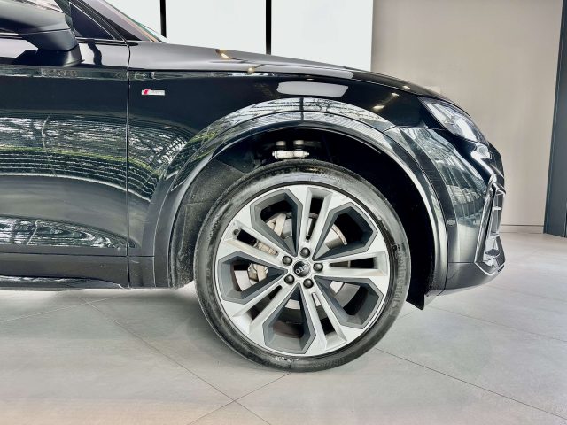 Audi Q5 Sportback 40 2.0 tdi mhev S line Plus quattro s-tr - foto 4 di 4