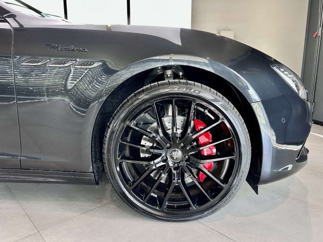 Maserati Ghibli 3.0 V6 Modena S Q4 430cv auto, NERISSIMO PACK - foto 4 di 4