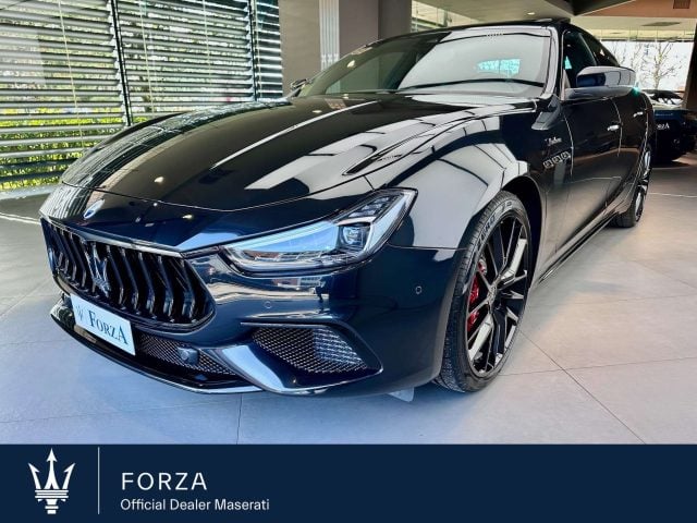 Maserati Ghibli 3.0 V6 Modena S Q4 430cv auto, NERISSIMO PACK usato a VENARIA REALE