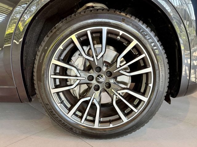 Maserati Grecale 2.0 mhev GT 250 Cv , Tetto apribile , ADAS L2 , Iv - foto 4 di 4