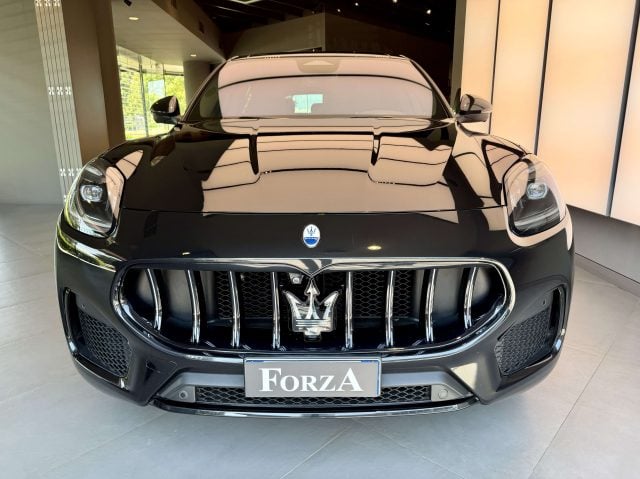 Maserati Grecale 2.0 mhev GT 250 Cv , Tetto apribile , ADAS L2 , Iv - foto 2 di 4