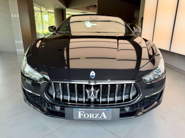 Maserati Ghibli 2.0 mhev GT 330 Cv , ADAS , Cerchi 21" - foto 2 di 4