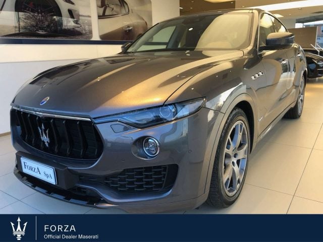 Maserati Levante V6 Diesel 250 CV AWD GranSport usato a VENARIA REALE
