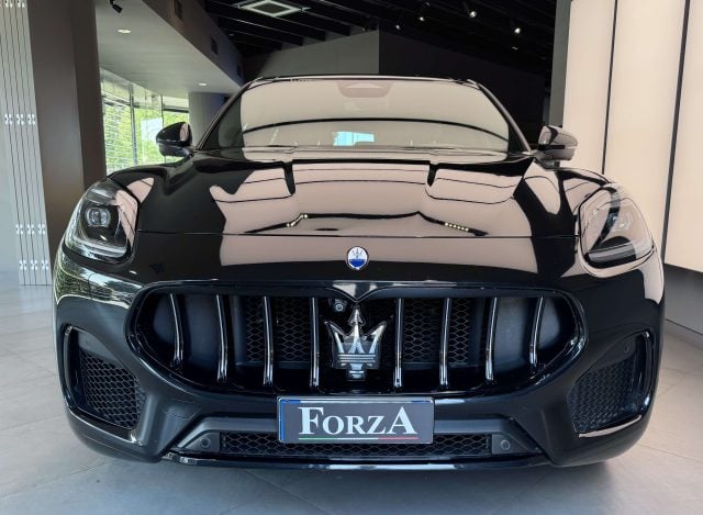 Maserati Grecale Grecale 2.0 mhev GT 300cv auto Tetto Apribile Pano - foto 2 di 15