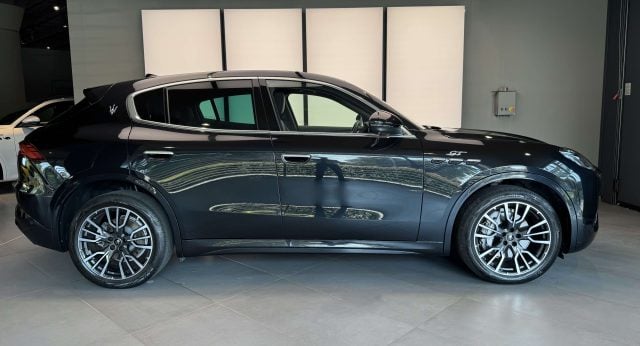 Maserati Grecale Grecale 2.0 mhev GT 300cv auto Tetto Apribile Pano - foto 4 di 15