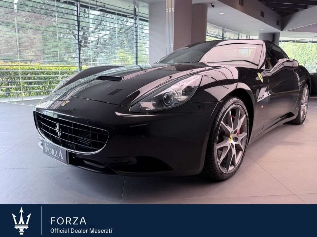 Ferrari California California 4.3 DCT, del 2009, 26.785 km, in vendita a Venaria Reale (TO)