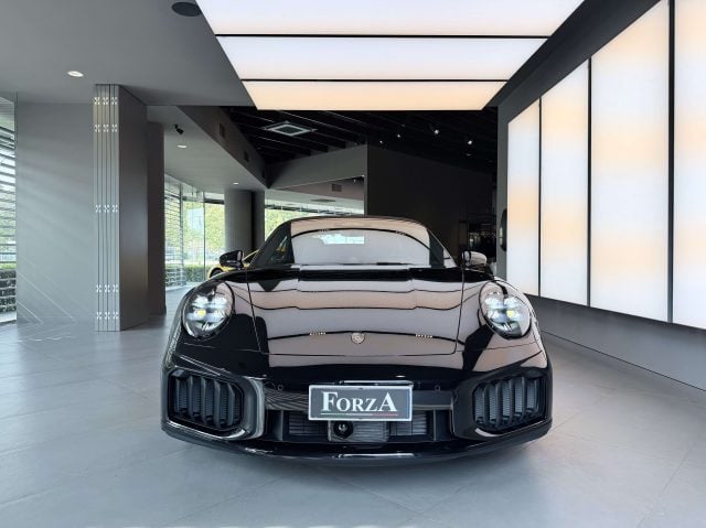 Porsche 992 911 VIII Carrera 992.2 Cabrio 3.6 Turbo S auto - foto 2 di 4
