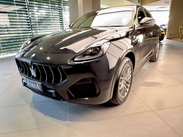 Maserati Grecale Grecale 2.0 mhev GT 250cv auto, del 2024, 15.716 km, in vendita a Venaria Reale (TO)