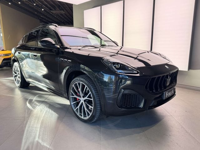 Maserati Grecale Grecale 2.0 mhev Modena 330cv auto, Tetto Apribile - foto 3 di 4