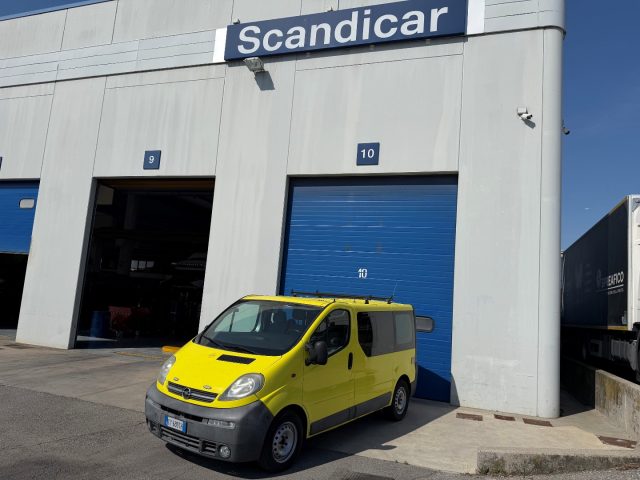 Opel Vivaro 25 2.5 CDTI/135CV PC-TN Furgone usato a PARMA