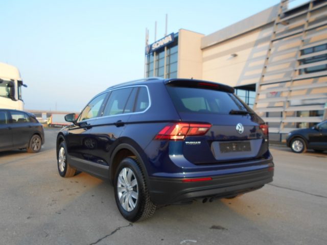 Volkswagen Tiguan 2.0 TDI SCR DSG 4MOTION Business BMT usato a PARMA