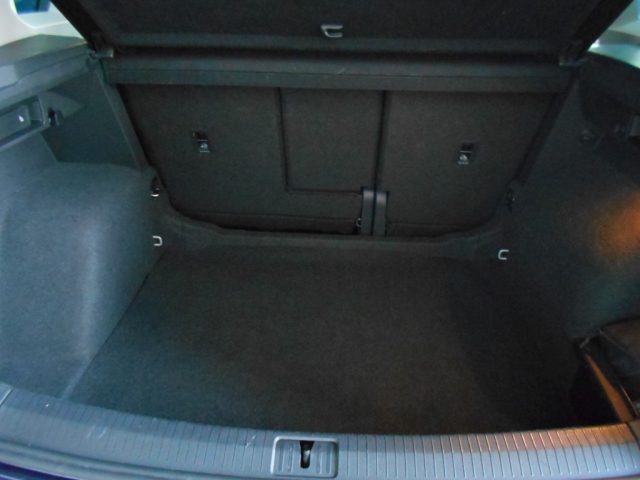 Volkswagen Tiguan 2.0 TDI SCR DSG 4MOTION Business BMT usato a PARMA