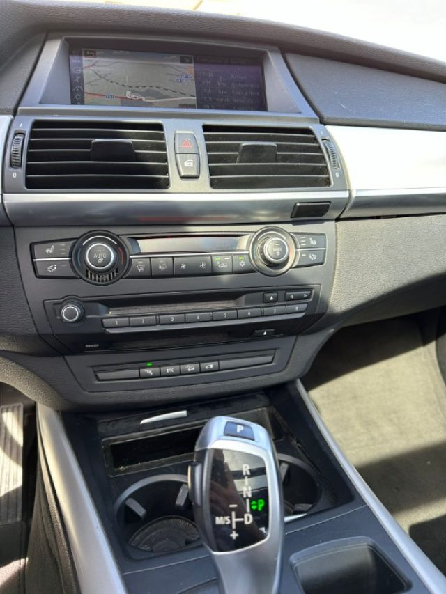 BMW X5 3.0d Futura 235cv FULL OPTIONAL usato a CEPPALONI