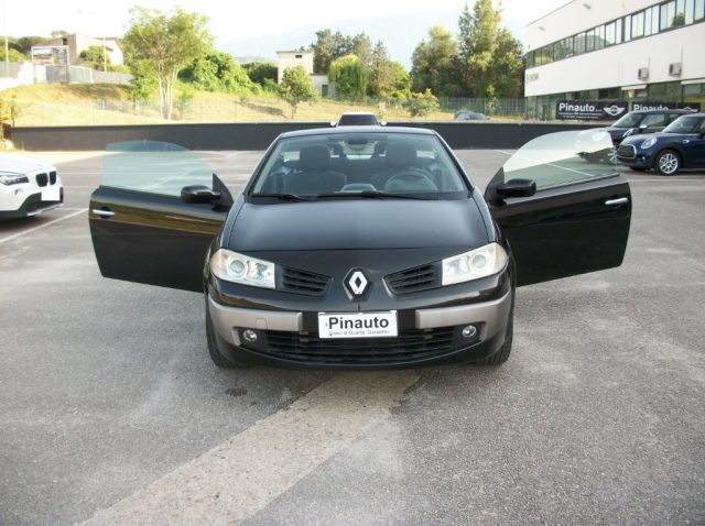 Renault Megane Cabrio 1.9 dCi/130CV Dynamique usato a CEPPALONI