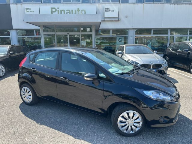 Ford Fiesta + 1.4 TDCi 68CV 5 porte - foto 2 di 4