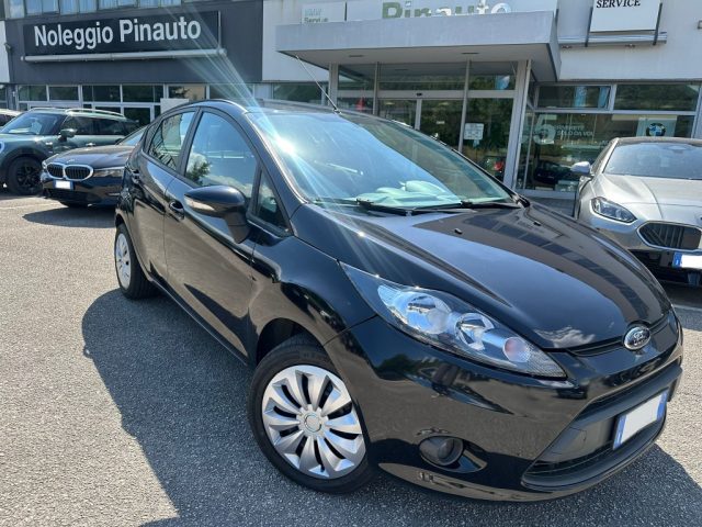 Ford Fiesta + 1.4 TDCi 68CV 5 porte - foto 4 di 4
