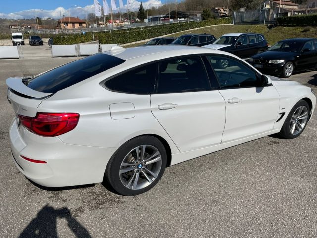 BMW 318 d Gran Turismo Msport - foto 4 di 4
