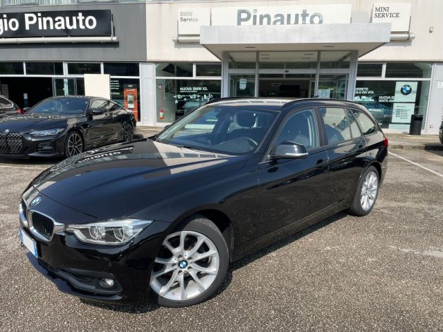 BMW 320 d Touring - foto 3 di 15