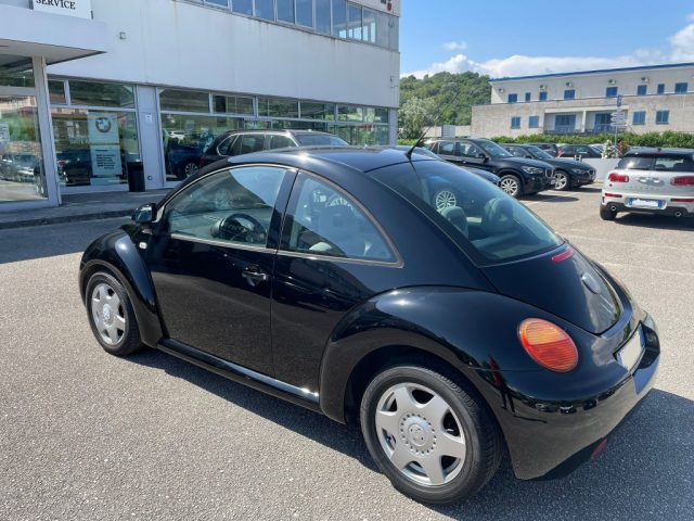 Volkswagen New Beetle 1.9 TDI - foto 4 di 12
