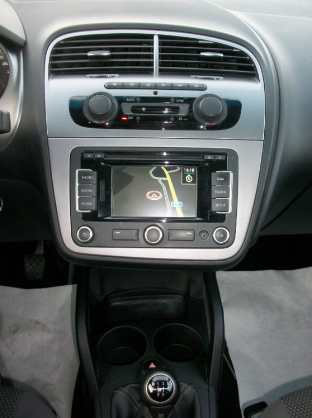 SEAT Altea XL 1.6 TDCI 105 CV Start/Stop I-Tech - foto 4 di 10